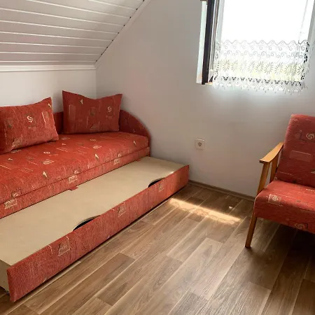 Retro Nyaralo Feriehus