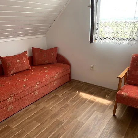 Retro Nyaralo Feriehus